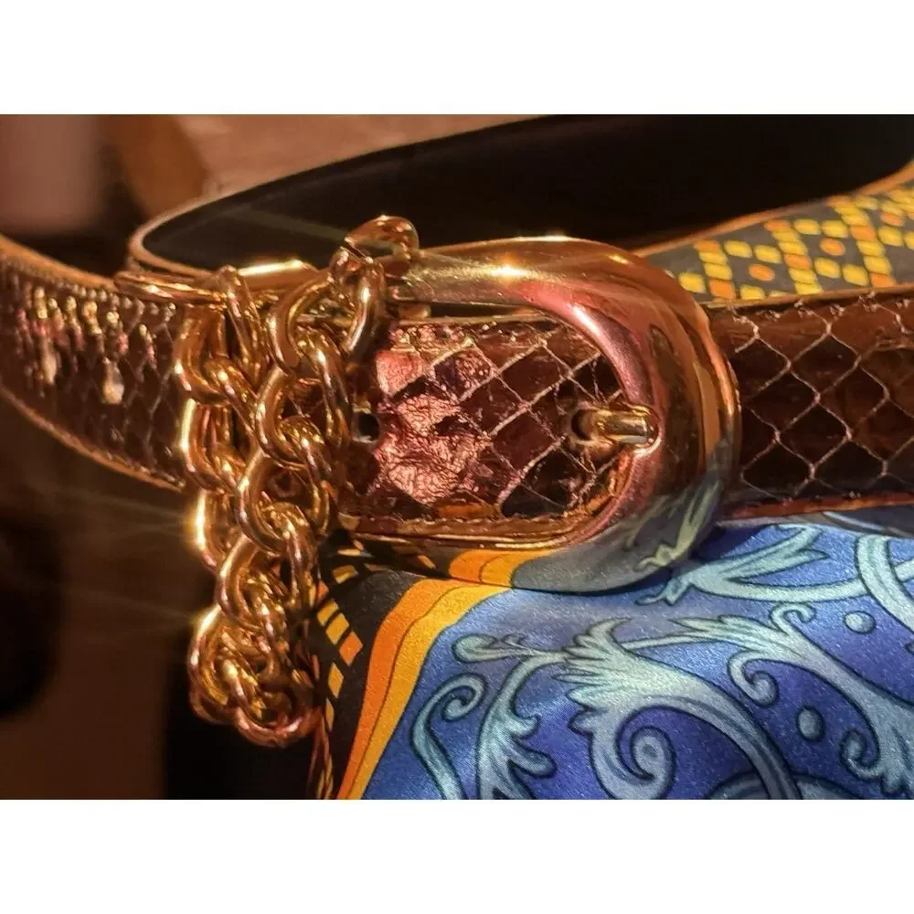 Women’s Brown Snakeskin Pattern Fashion Belt Gold Buckle Chain Accent S/M